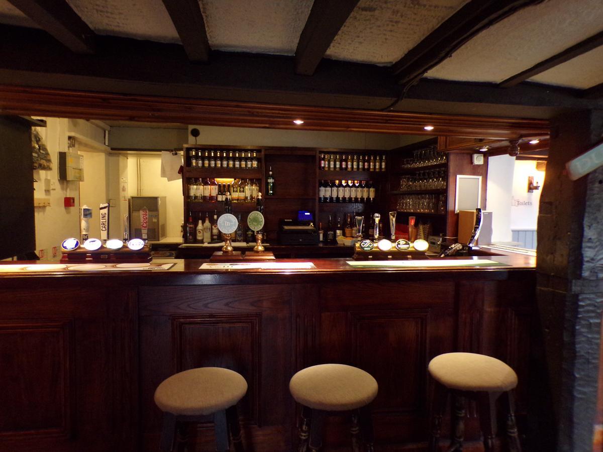 The Fountain At Tuxford & The Square And Compass Normanton On Trent Hotel Eksteriør billede